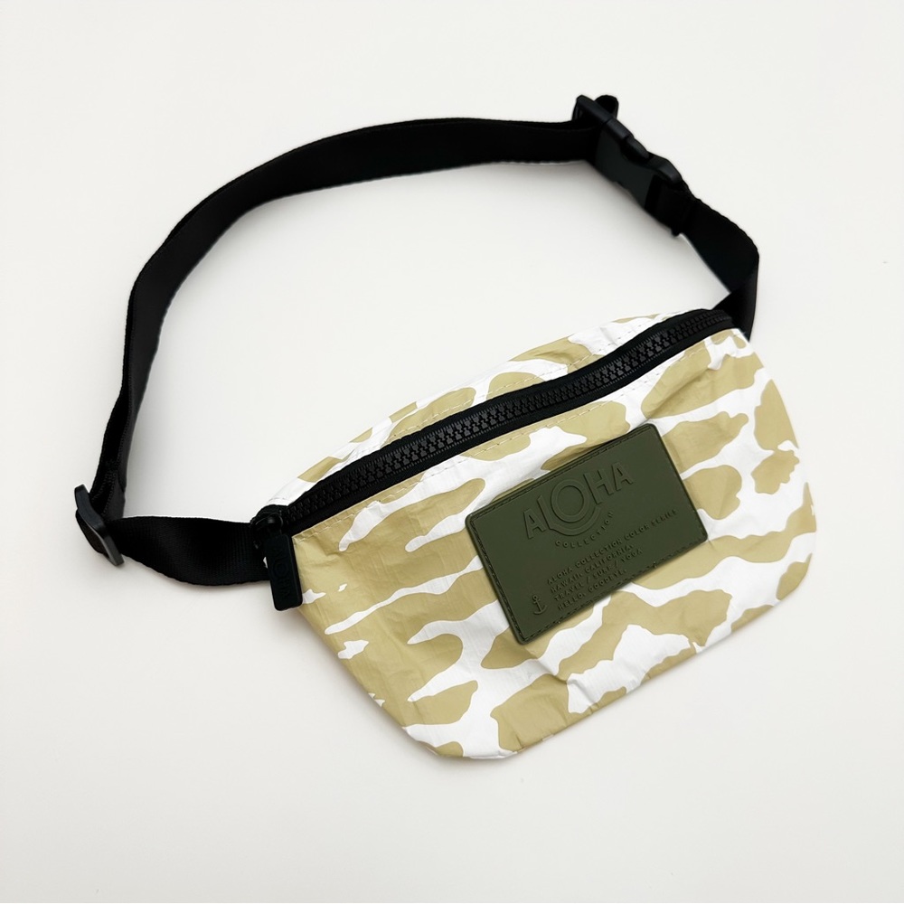 Aloha Collection Fanny pack / Hip Pack